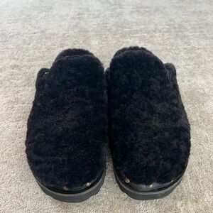 Ariana Bohling Shearling Slippers